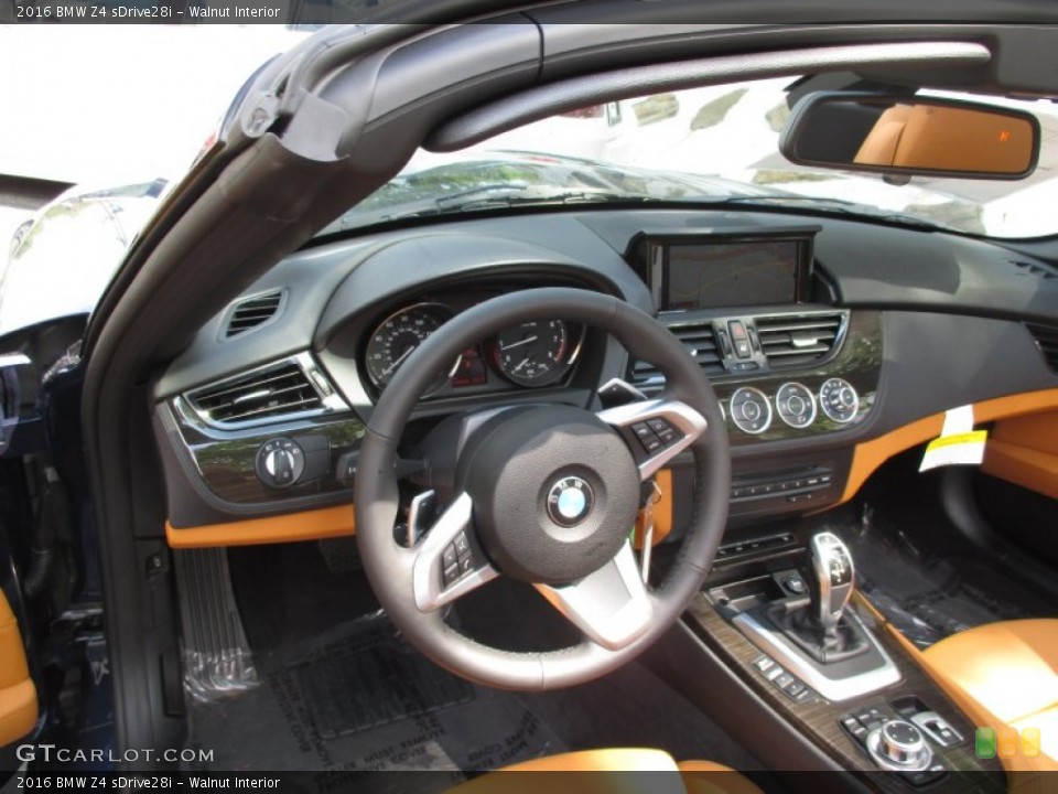 Walnut Interior Dashboard for the 2016 BMW Z4 sDrive28i #103882227