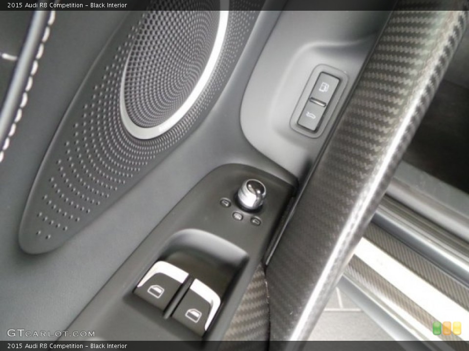 Black Interior Controls for the 2015 Audi R8 Competition #104098726