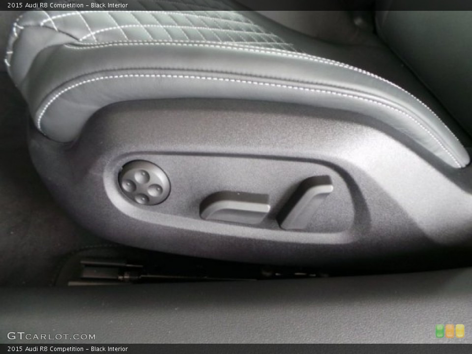Black Interior Controls for the 2015 Audi R8 Competition #104098799
