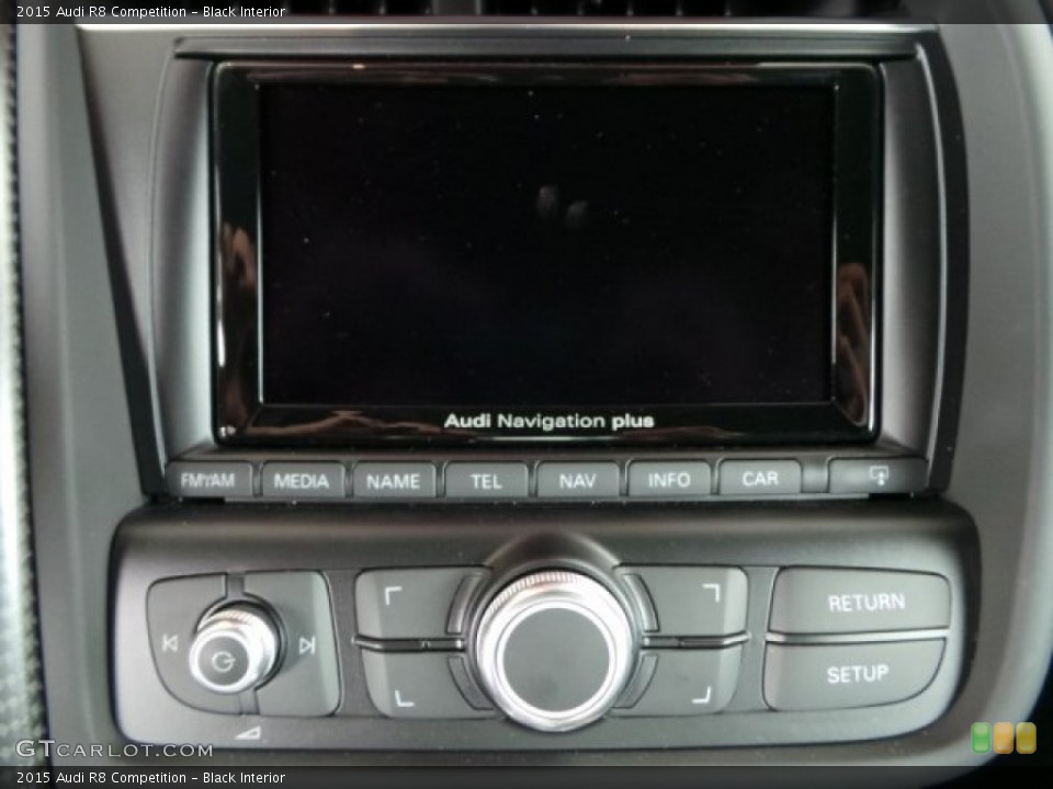 Black Interior Controls for the 2015 Audi R8 Competition #104098927