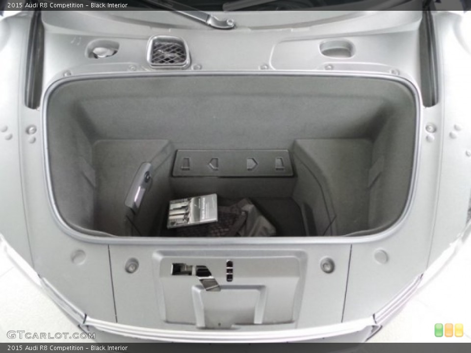 Black Interior Trunk for the 2015 Audi R8 Competition #104099056