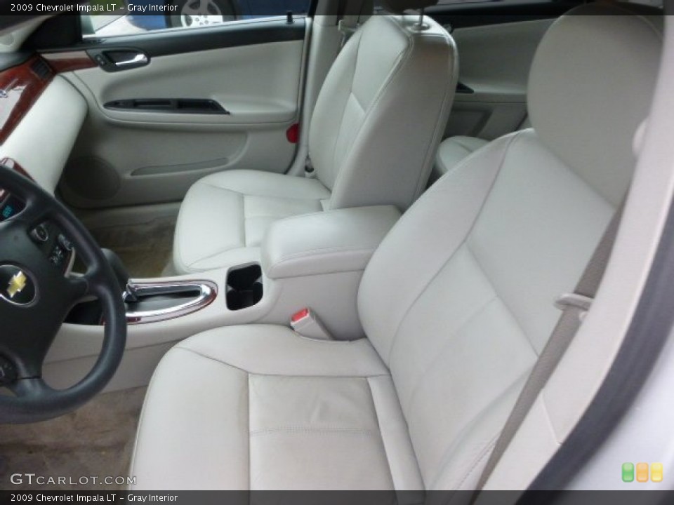 Gray Interior Photo for the 2009 Chevrolet Impala LT #104230538