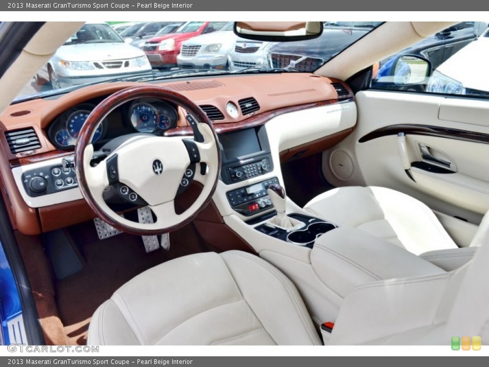 Pearl Beige Interior Photo for the 2013 Maserati GranTurismo Sport Coupe #104239391