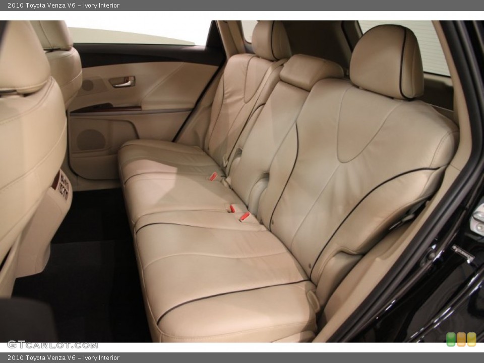 Ivory Interior Rear Seat for the 2010 Toyota Venza V6 #104239844