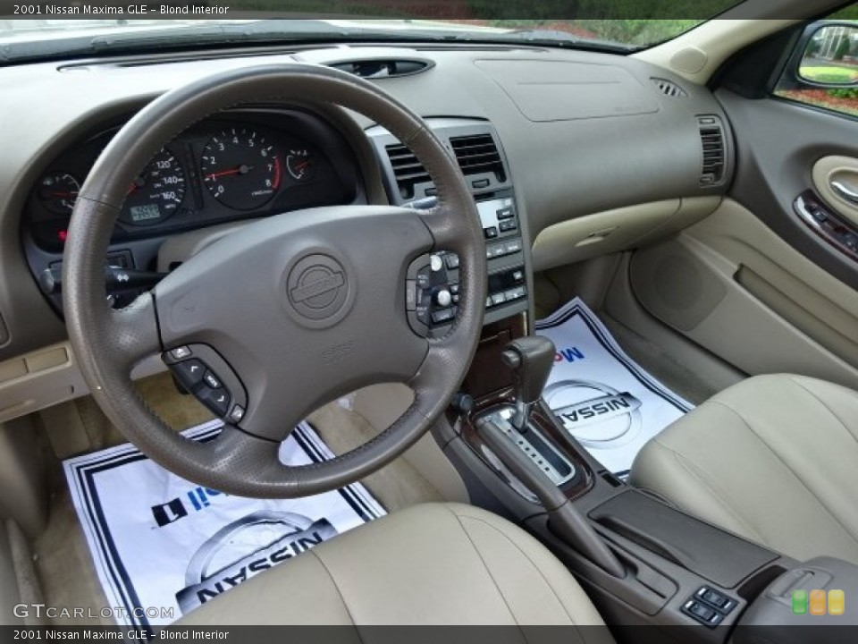 Blond Interior Photo for the 2001 Nissan Maxima GLE #104252141