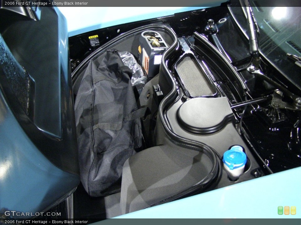 Ebony Black Interior Trunk for the 2006 Ford GT Heritage #104429
