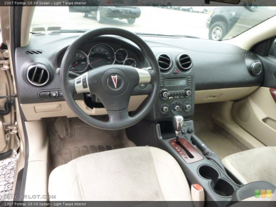 Light Taupe Interior Photo for the 2007 Pontiac G6 V6 Sedan #104587362