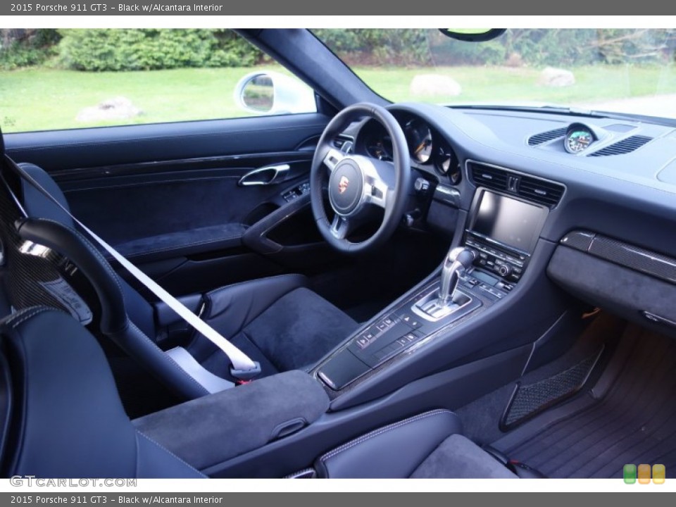 Black w/Alcantara Interior Dashboard for the 2015 Porsche 911 GT3 #104611141