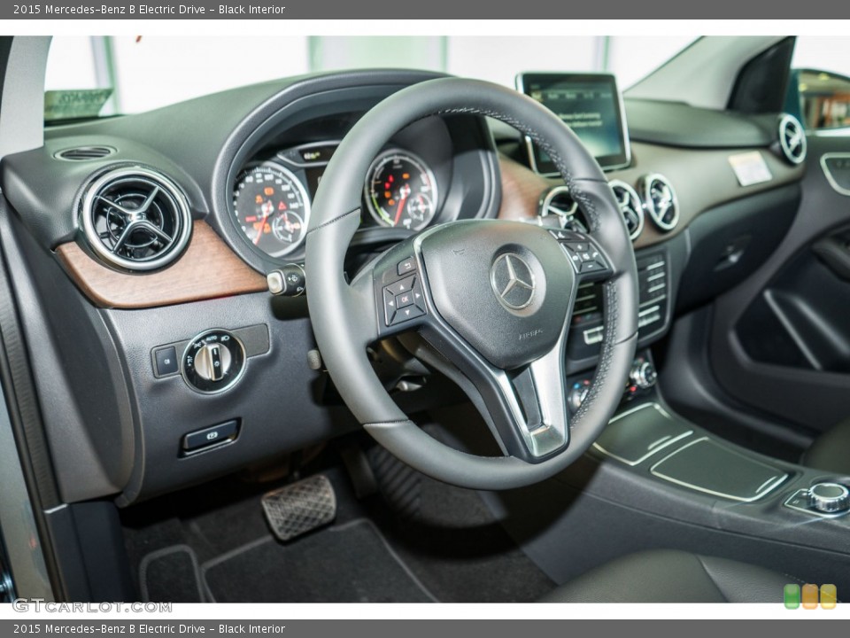 Black Interior Dashboard for the 2015 Mercedes-Benz B Electric Drive #104671218
