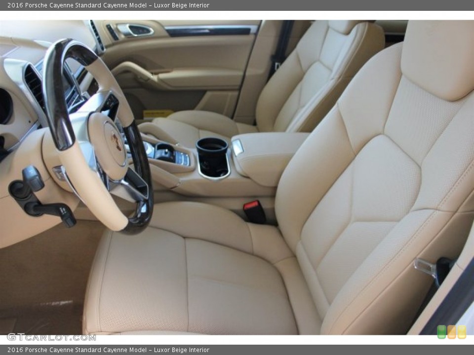 Luxor Beige Interior Photo for the 2016 Porsche Cayenne  #104684456