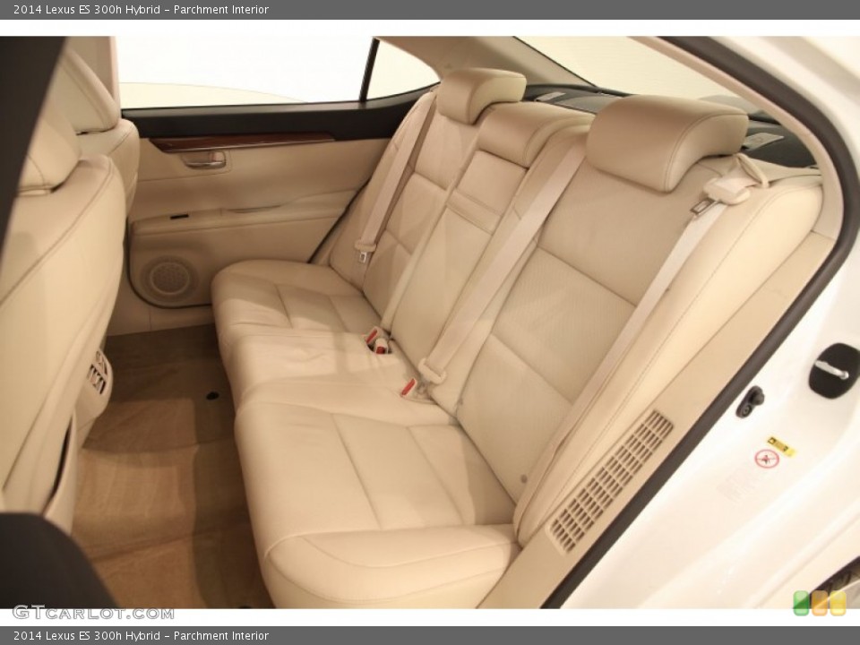 Parchment Interior Rear Seat for the 2014 Lexus ES 300h Hybrid #104700201