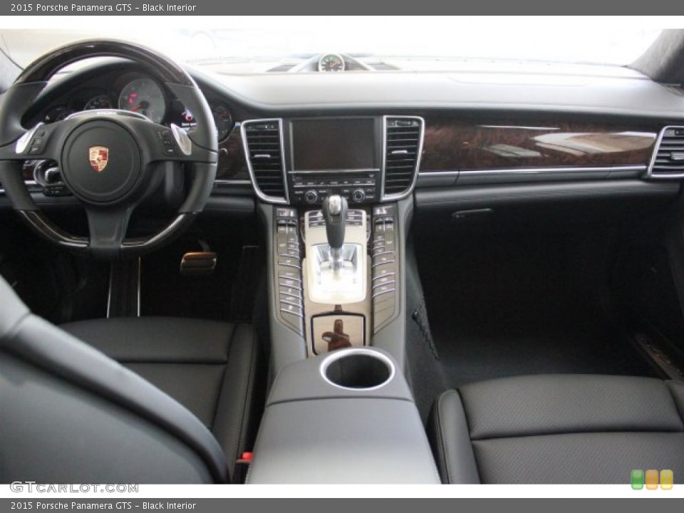 Black Interior Dashboard for the 2015 Porsche Panamera GTS #104804770