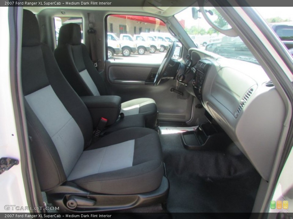 Medium Dark Flint Interior Photo for the 2007 Ford Ranger XL SuperCab #104805064