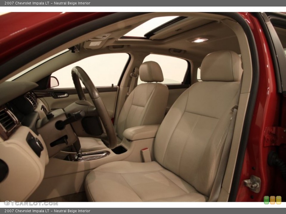 Neutral Beige Interior Photo for the 2007 Chevrolet Impala LT #104883878