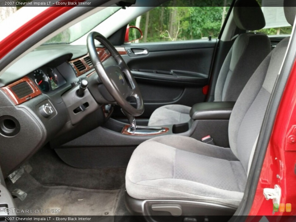 Ebony Black Interior Photo for the 2007 Chevrolet Impala LT #104889548