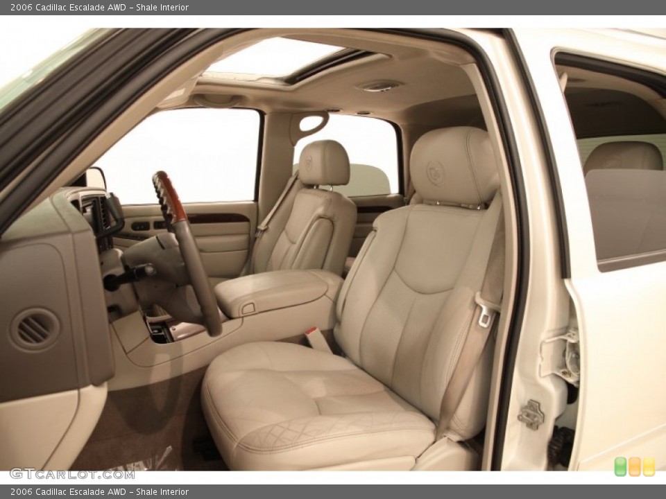 Shale Interior Photo for the 2006 Cadillac Escalade AWD #104930009