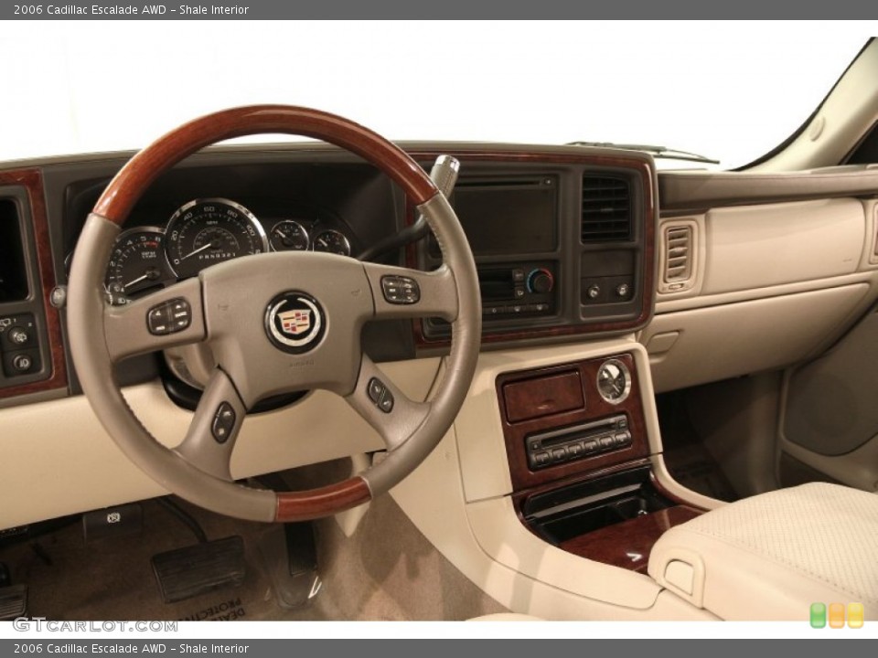 Shale Interior Dashboard for the 2006 Cadillac Escalade AWD #104930021