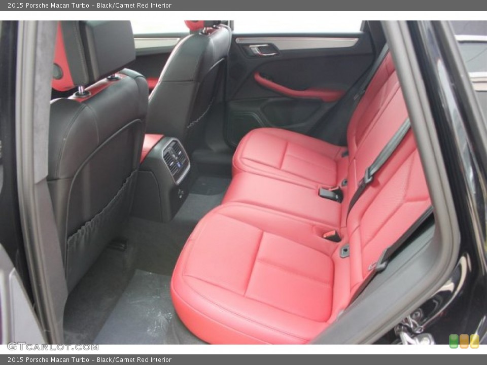 Black/Garnet Red Interior Rear Seat for the 2015 Porsche Macan Turbo #104953002