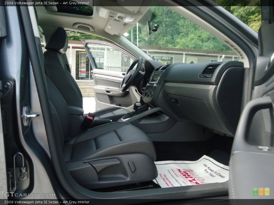 Art Grey Interior Front Seat for the 2009 Volkswagen Jetta SE Sedan #104992956