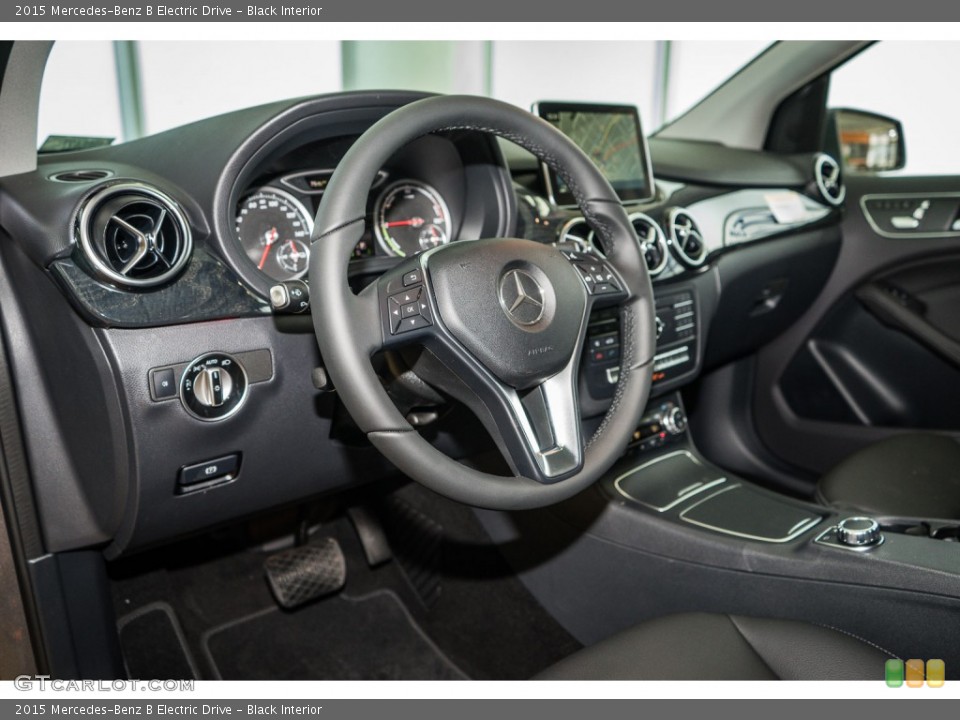 Black Interior Dashboard for the 2015 Mercedes-Benz B Electric Drive #105026340