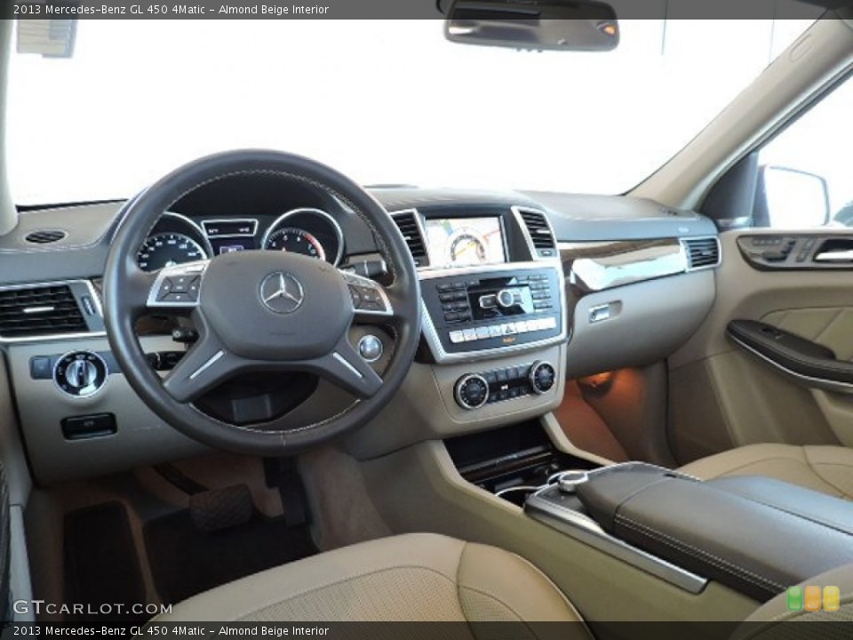 Almond Beige 2013 Mercedes-Benz GL Interiors