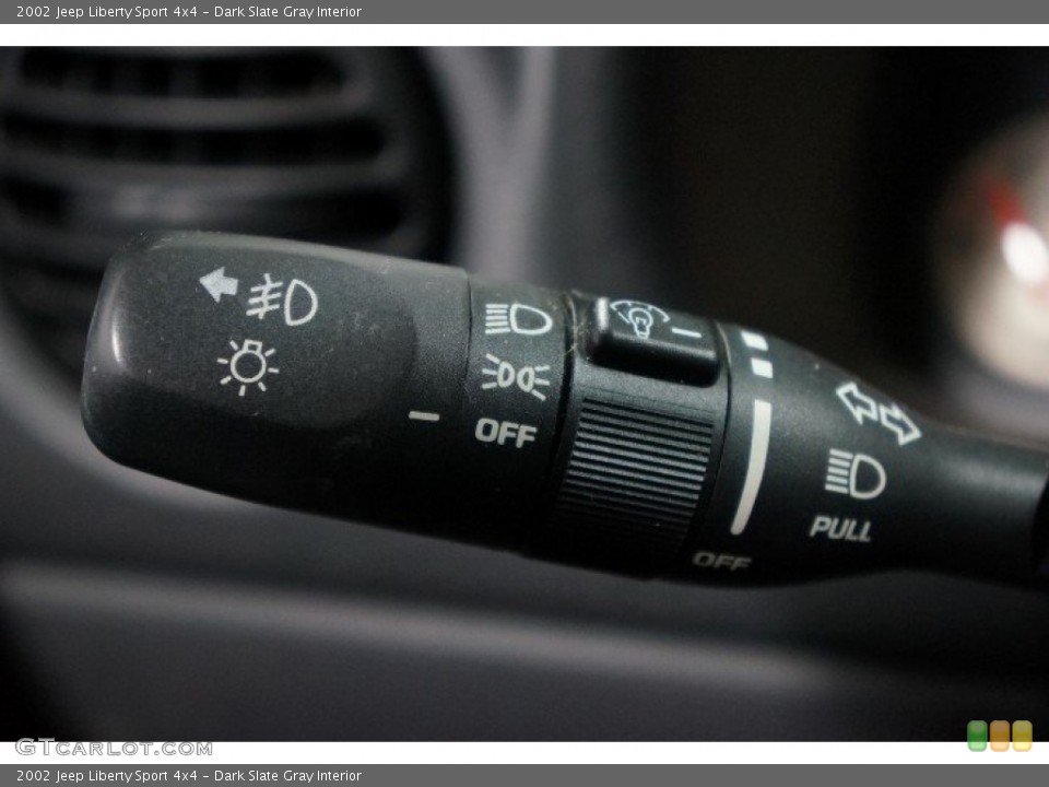 Dark Slate Gray Interior Controls for the 2002 Jeep Liberty Sport 4x4 #105169293