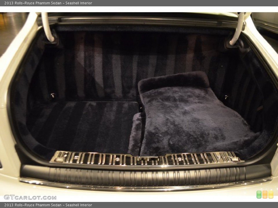 Seashell Interior Trunk for the 2013 Rolls-Royce Phantom Sedan #105182174