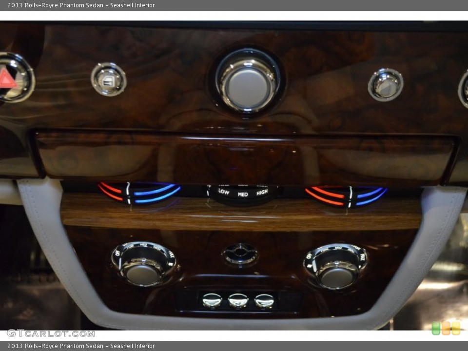 Seashell Interior Controls for the 2013 Rolls-Royce Phantom Sedan #105182351
