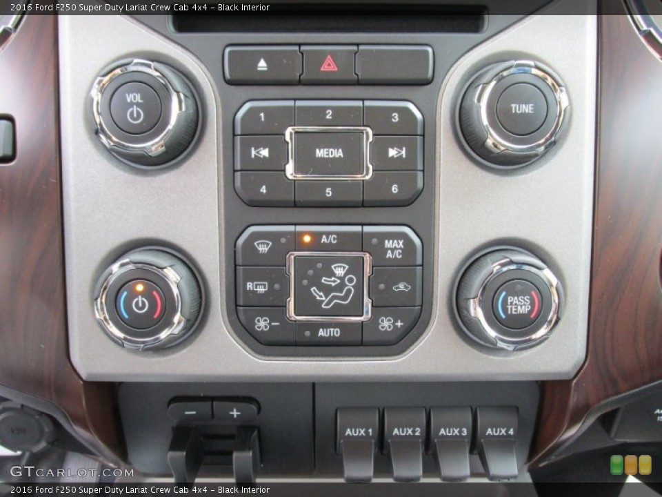 Black Interior Controls for the 2016 Ford F250 Super Duty Lariat Crew Cab 4x4 #105227639