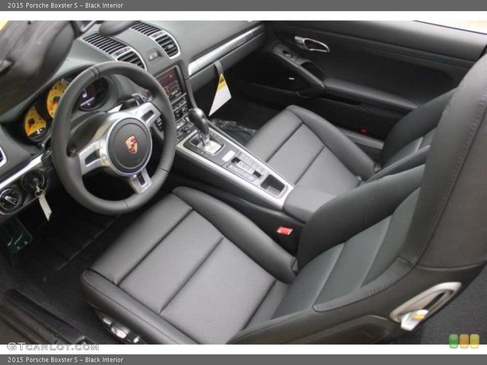 Black Interior Photo for the 2015 Porsche Boxster S #105244028