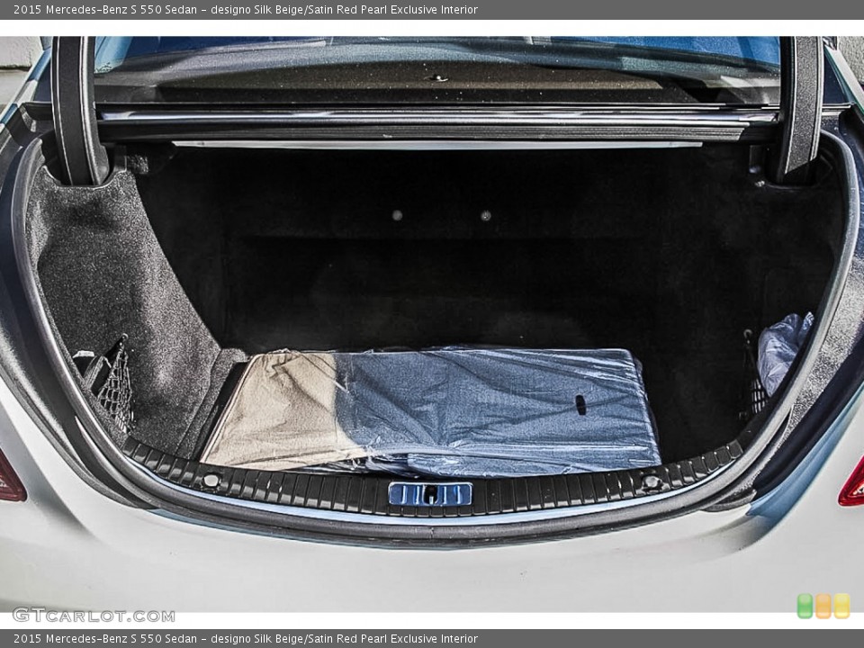 designo Silk Beige/Satin Red Pearl Exclusive Interior Trunk for the 2015 Mercedes-Benz S 550 Sedan #105257748