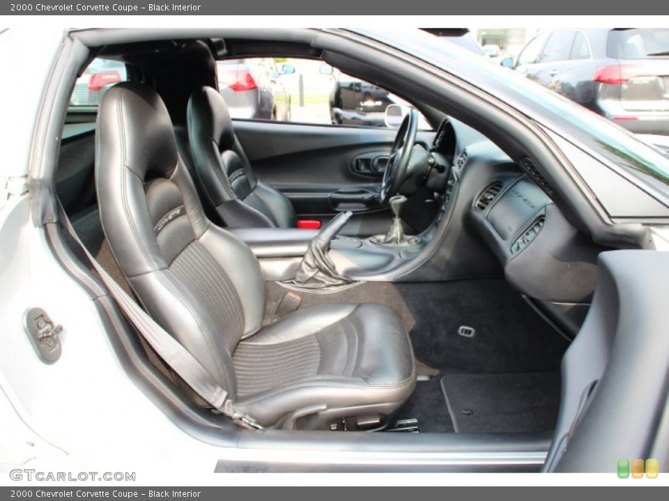 Black Interior Front Seat for the 2000 Chevrolet Corvette Coupe #105288497