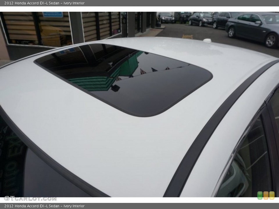 Ivory Interior Sunroof for the 2012 Honda Accord EX-L Sedan #105302279