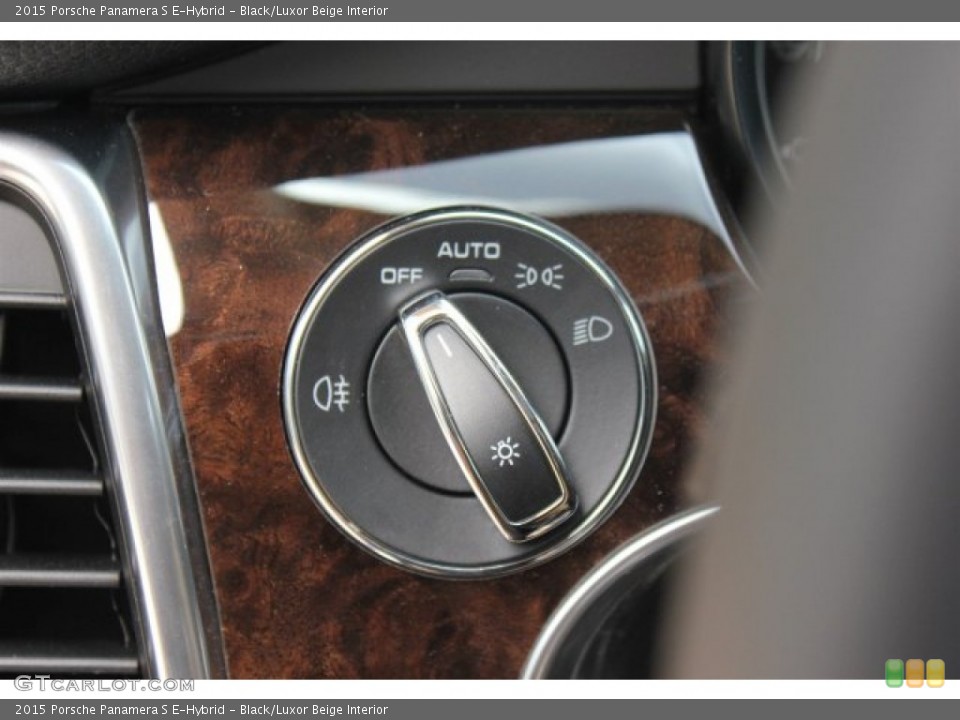 Black/Luxor Beige Interior Controls for the 2015 Porsche Panamera S E-Hybrid #105322682