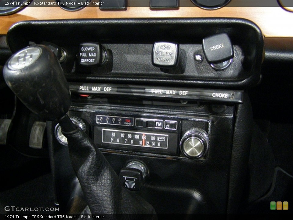 Black Interior Controls for the 1974 Triumph TR6  #105402