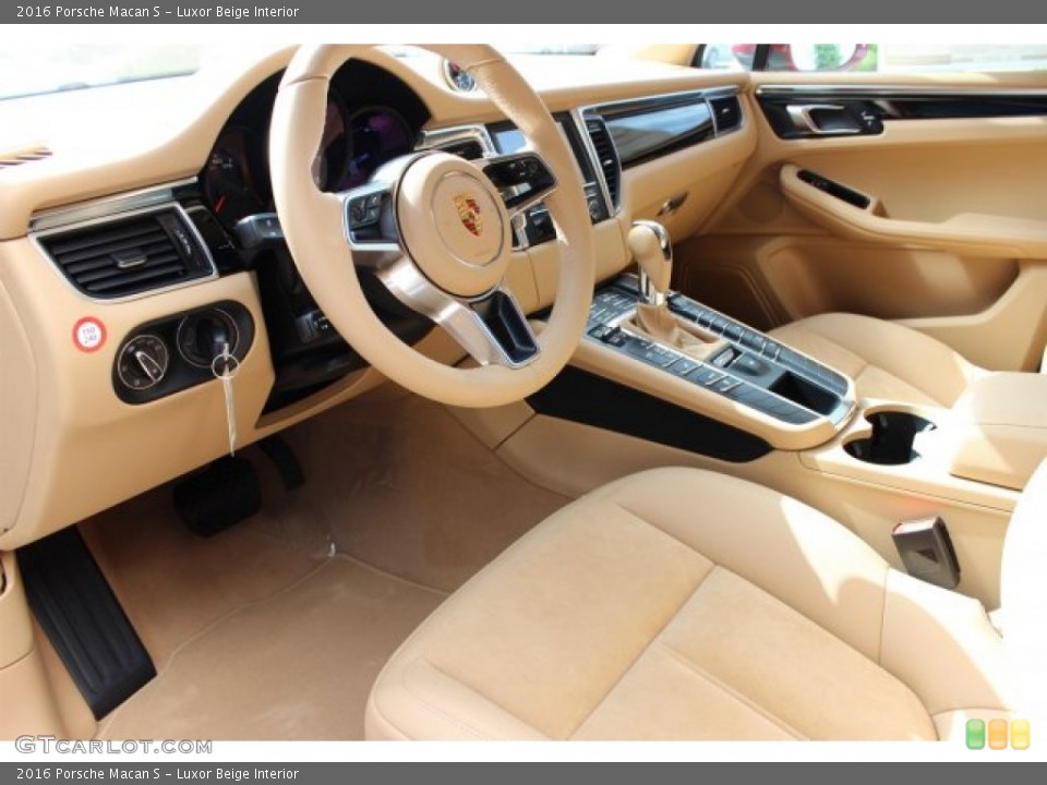 Luxor Beige Interior Prime Interior for the 2016 Porsche Macan S #105467376