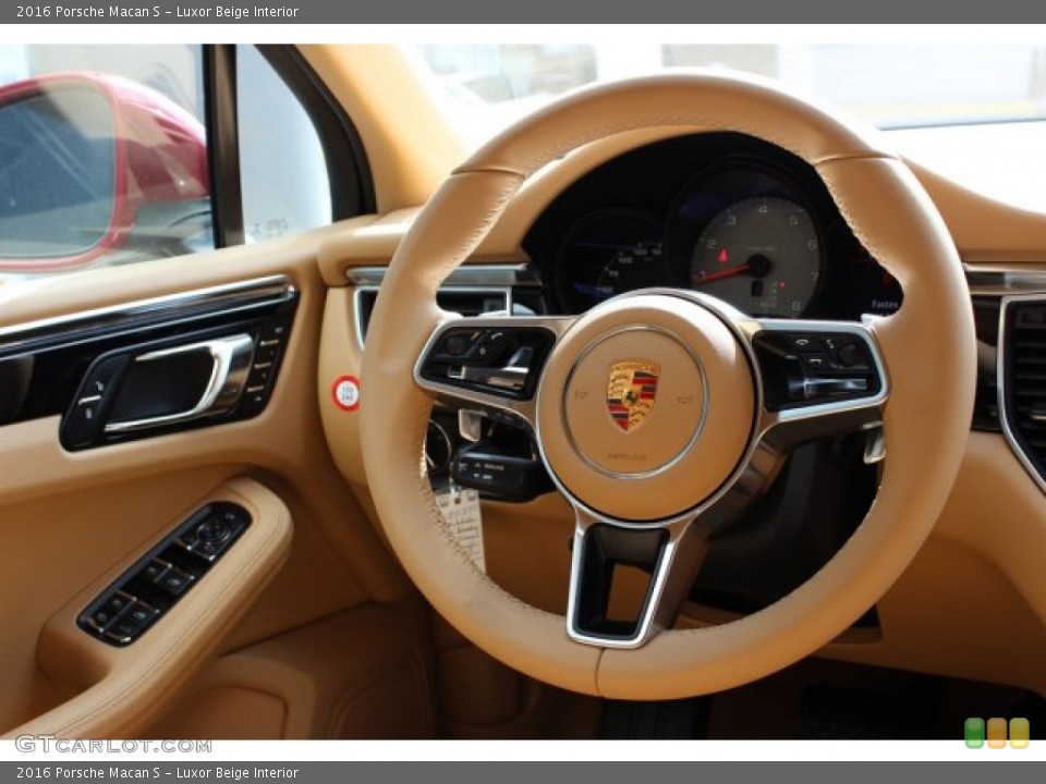 Luxor Beige Interior Steering Wheel for the 2016 Porsche Macan S #105467730