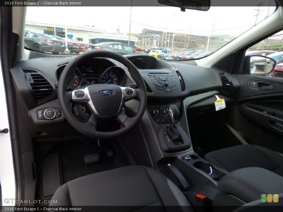 Charcoal Black Interior Photo for the 2016 Ford Escape S #105524369