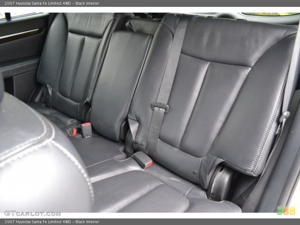 Black 2007 Hyundai Santa Fe Interiors