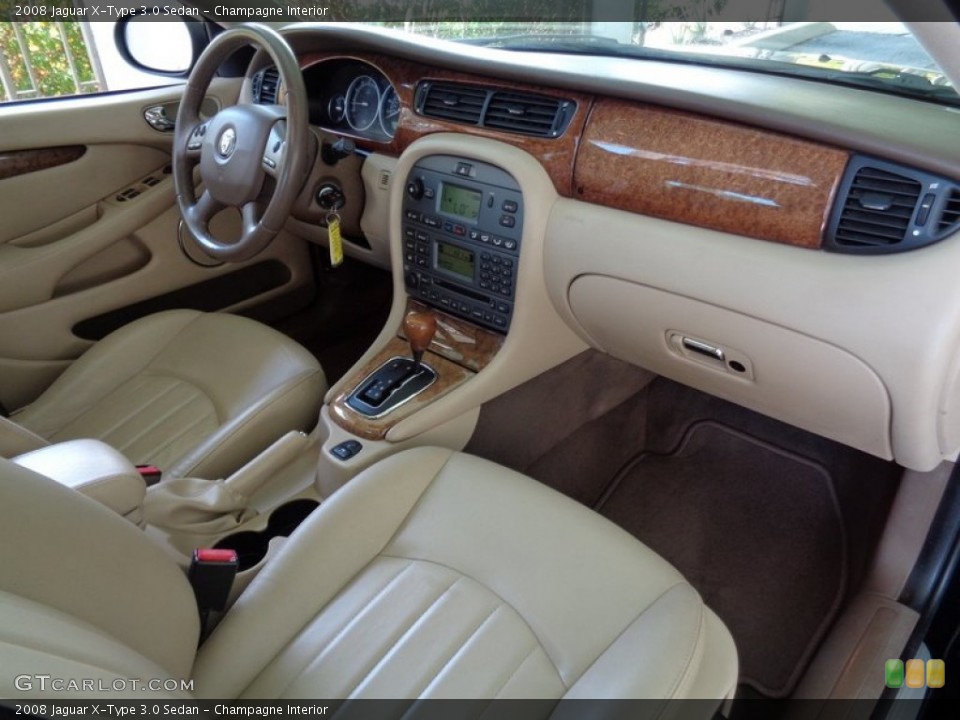 Champagne Interior Dashboard for the 2008 Jaguar X-Type 3.0 Sedan #105600897