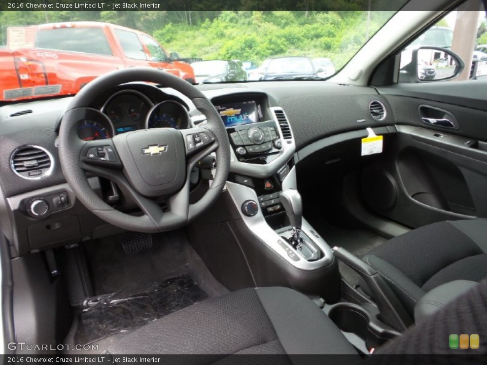Jet Black 2016 Chevrolet Cruze Limited Interiors