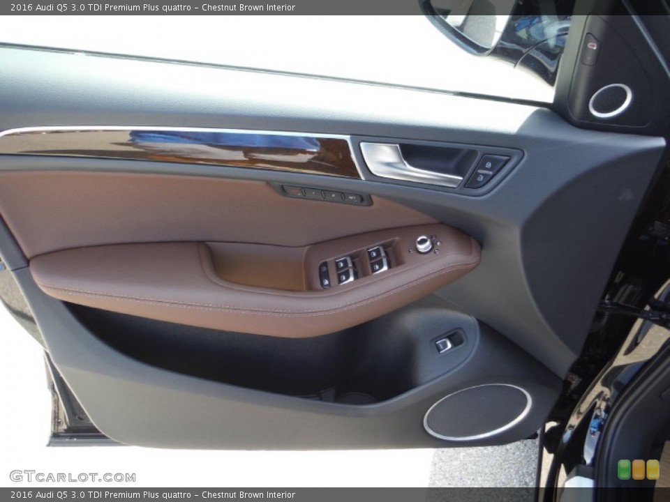 Chestnut Brown Interior Door Panel for the 2016 Audi Q5 3.0 TDI Premium Plus quattro #105620938