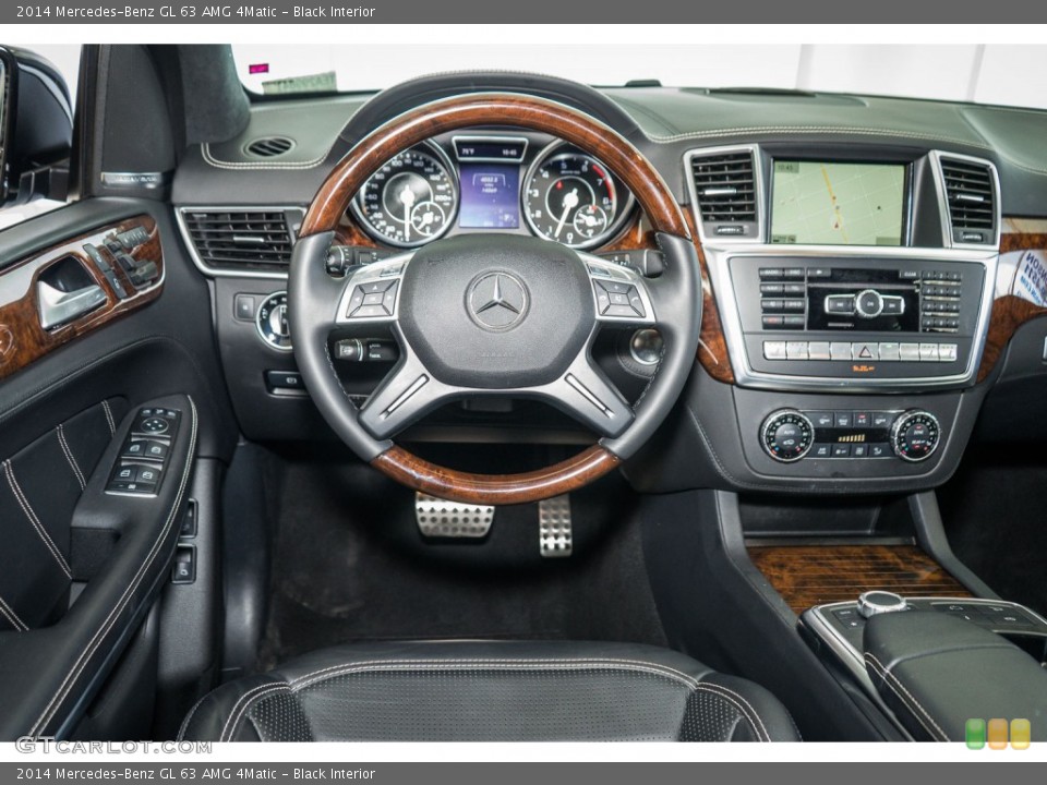 Black Interior Dashboard for the 2014 Mercedes-Benz GL 63 AMG 4Matic #105647325