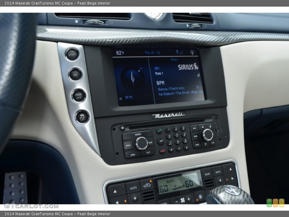Pearl Beige Interior Controls for the 2014 Maserati GranTurismo MC Coupe #105804510