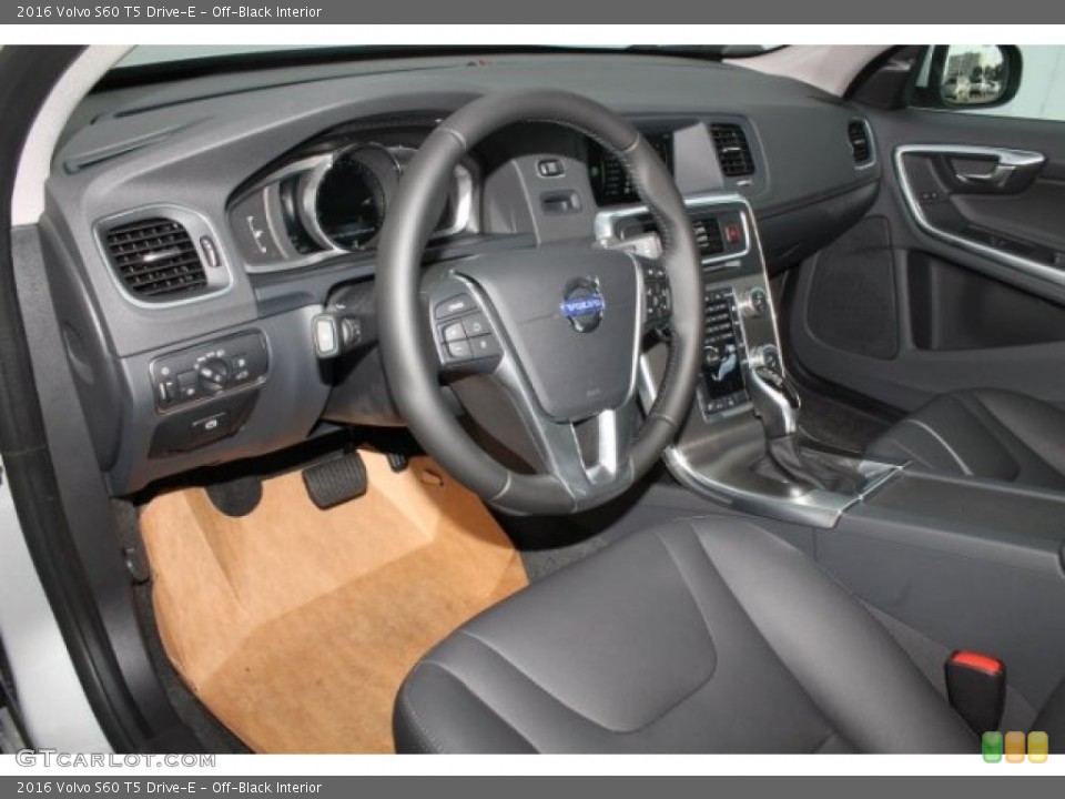 Off-Black Interior Photo for the 2016 Volvo S60 T5 Drive-E #105830779