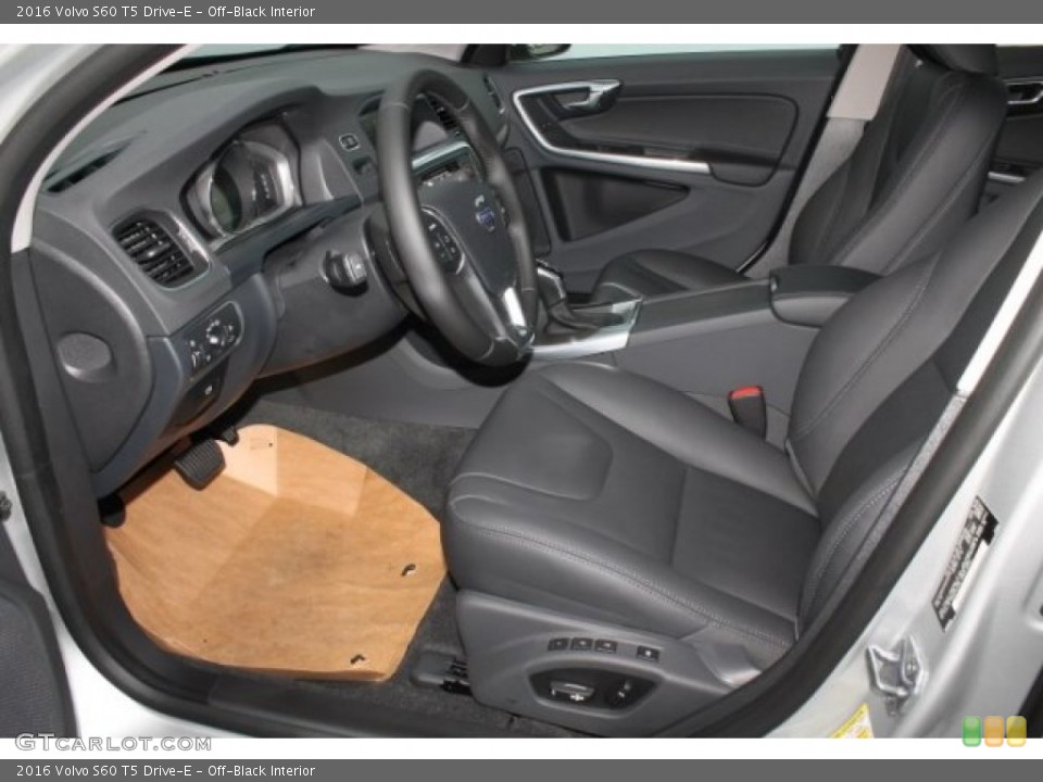 Off-Black Interior Front Seat for the 2016 Volvo S60 T5 Drive-E #105830800