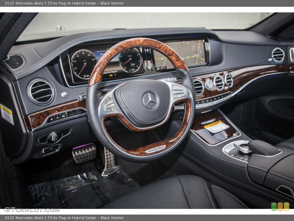 Black Interior Dashboard for the 2015 Mercedes-Benz S 550e Plug-In Hybrid Sedan #105907478