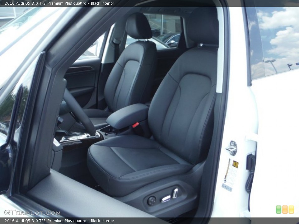 Black Interior Front Seat for the 2016 Audi Q5 3.0 TFSI Premium Plus quattro #105915461