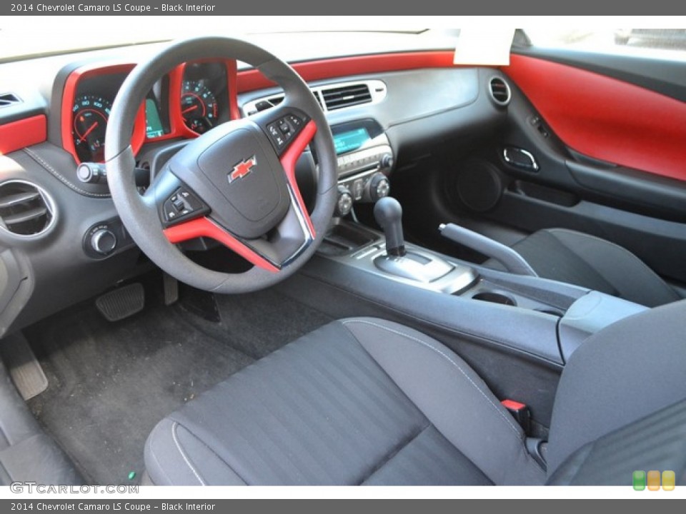 Black Interior Photo for the 2014 Chevrolet Camaro LS Coupe #105944434