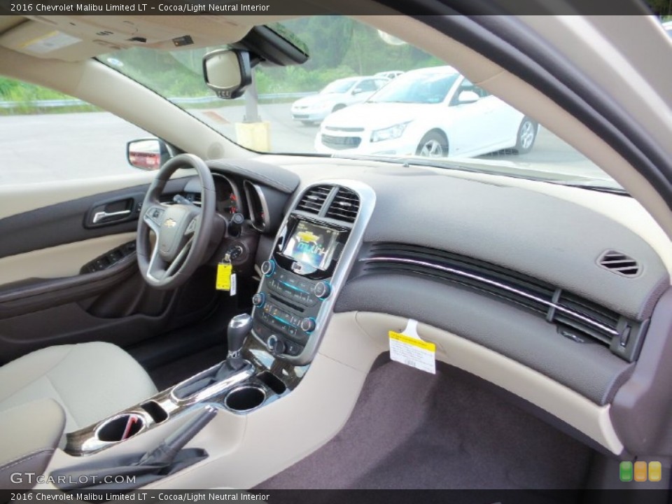 Cocoa/Light Neutral Interior Dashboard for the 2016 Chevrolet Malibu Limited LT #105998102